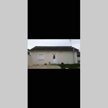 Charmante Maison Au Calme A Proximite Du Domaine De Vermoise 度假居 瑟河畔圣布努瓦